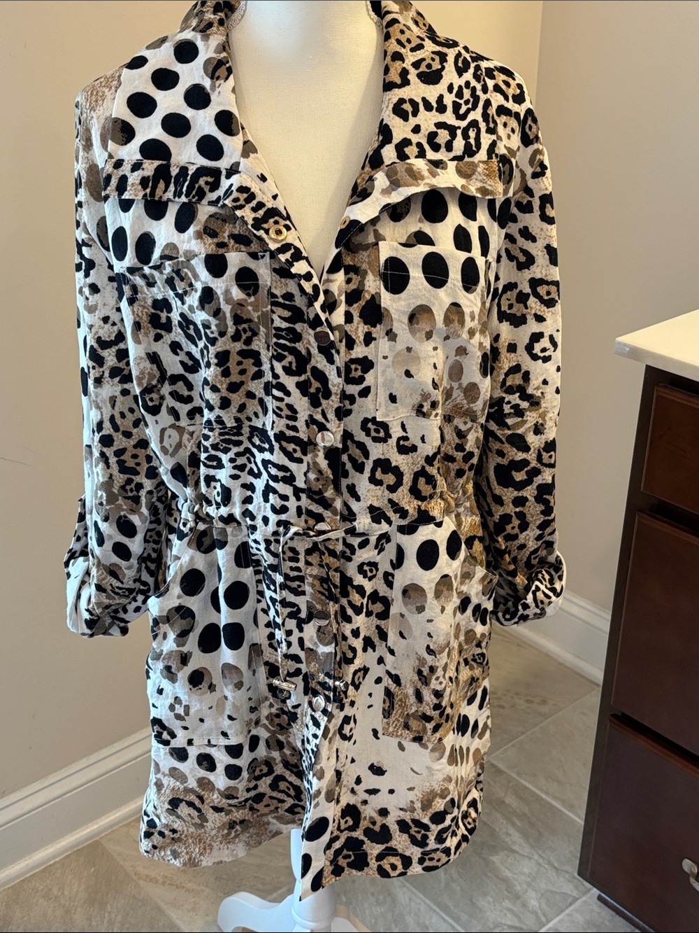 Chico's NWT  Animal Print & Polka Dot long sleeve jacket
